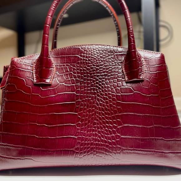 IACUCCI LEATHER HANDBAG - Picture 8 of 8